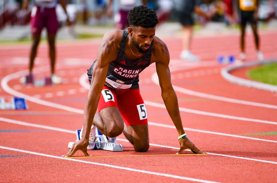 track runner
